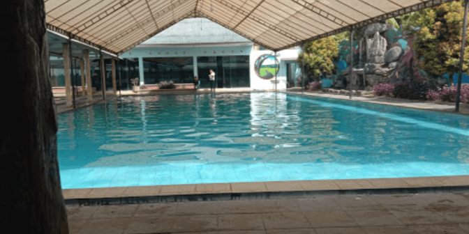 Kolam Renang di Padalarang