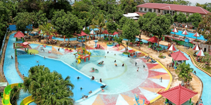 kolam renang di kudus