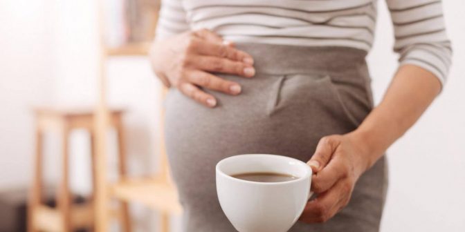 ibu hamil minum kopi
