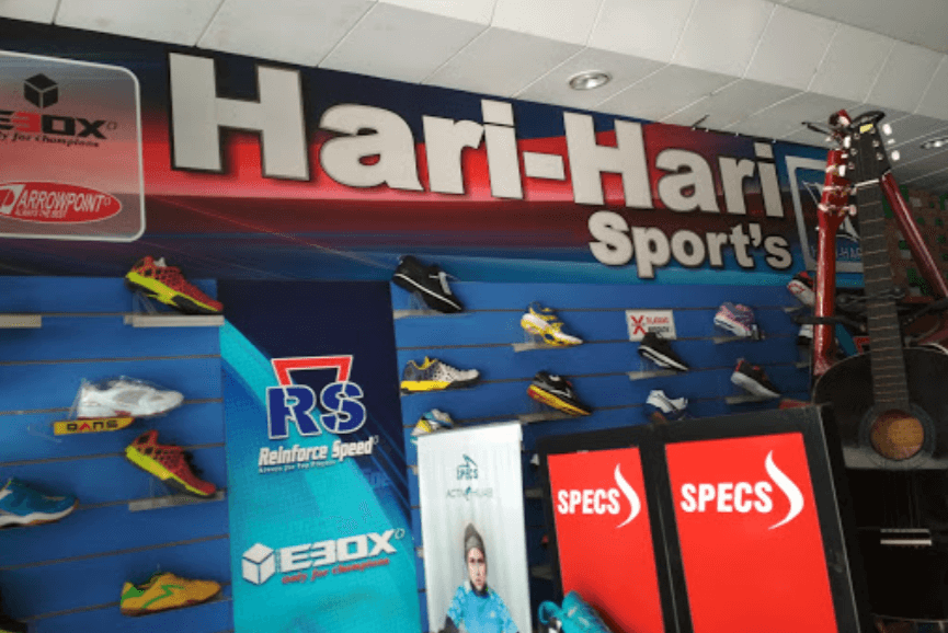 Toko Perlengkapan Renang di Karawang