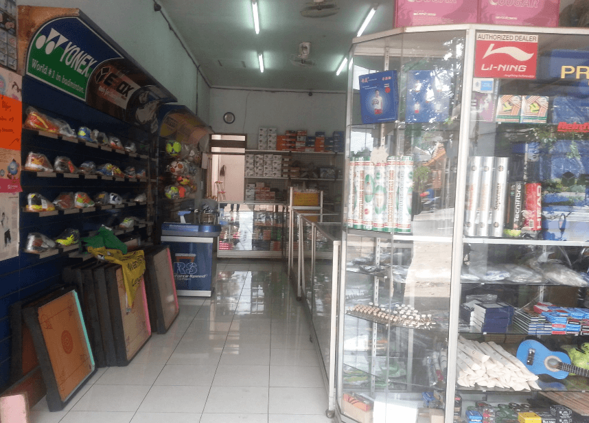 toko perlengkapan renang di Pekalongan