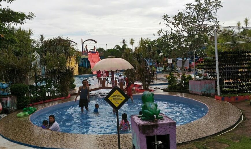 wisata kolam renang di banjarbaru.jpg2.jpg