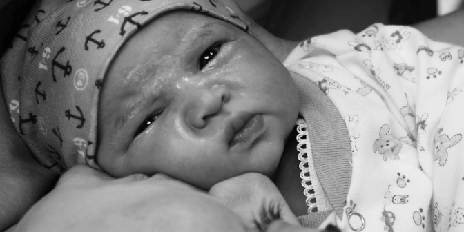 feses bayi berlendir