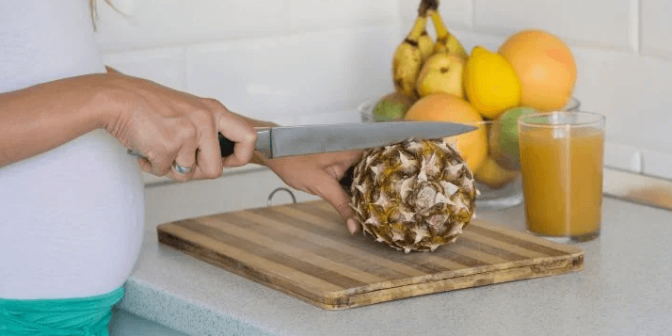 nanas untuk mencegah kehamilan Sumber momlovesbest.com