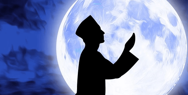 shalat tarawih di rumah