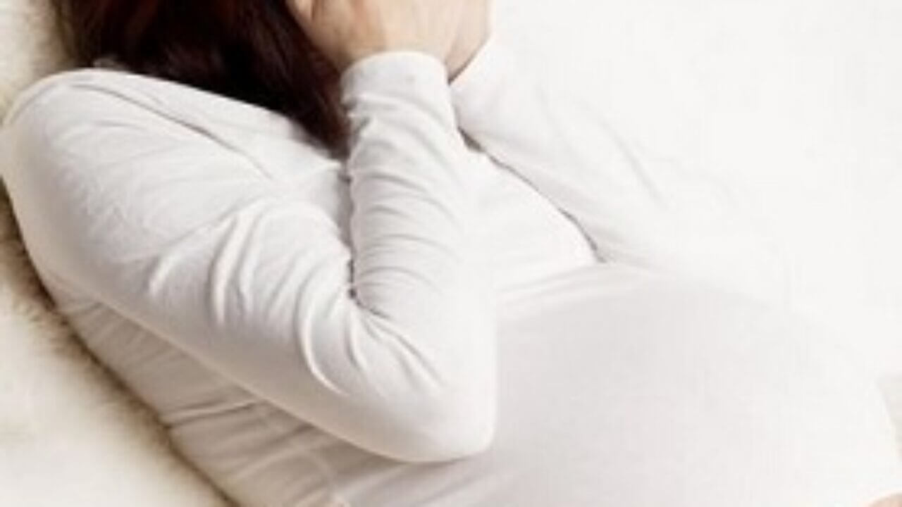 Stres Setelah Melahirkan via bidanku.com