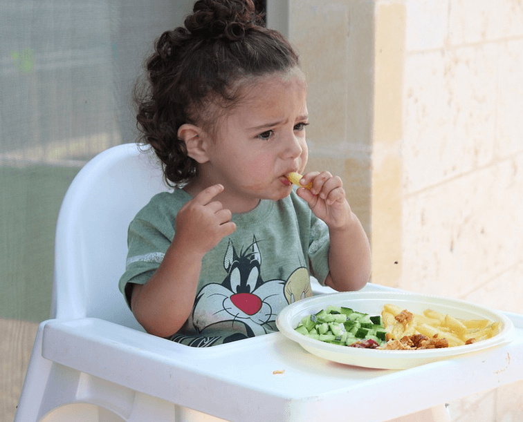 meningkatkan nafsu makan anak