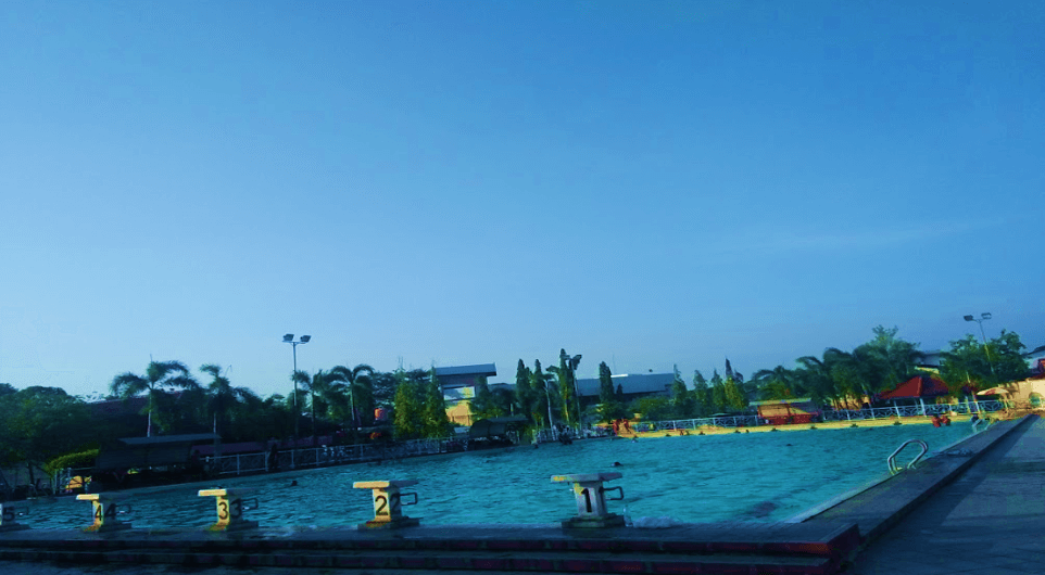 Kolam Renang Manunggal Jati