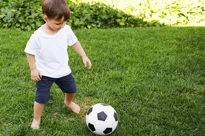 Melatih Keterampilan Motorik Anak