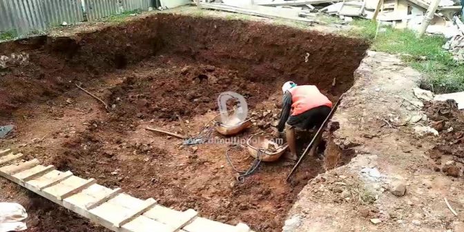 penggalian kolam renang