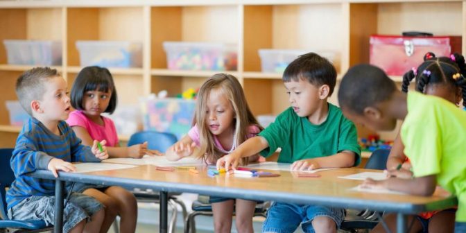 membantu anak Belajar