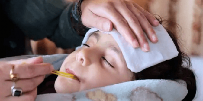 Cara Alami Menurunkan Demam Anak