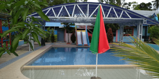 kolam renang di minahasa