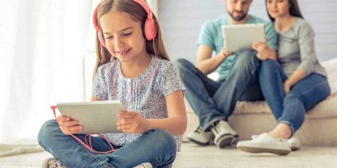 Penggunaan Gadget Pada Anak