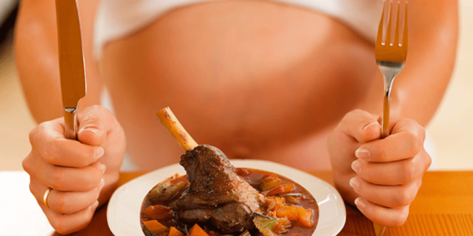 Ibu Hamil Makan Daging Kambing