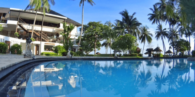kolam renang di Batam