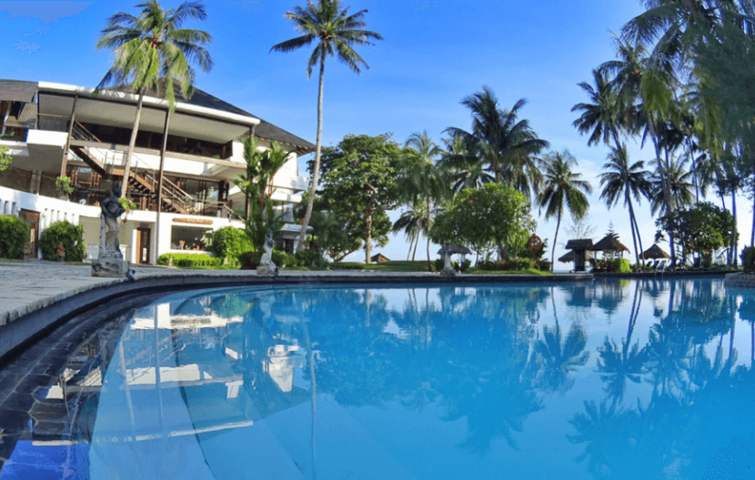 kolam renang di Batam