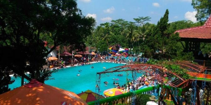 kolam renang di Purbalingga asri walik