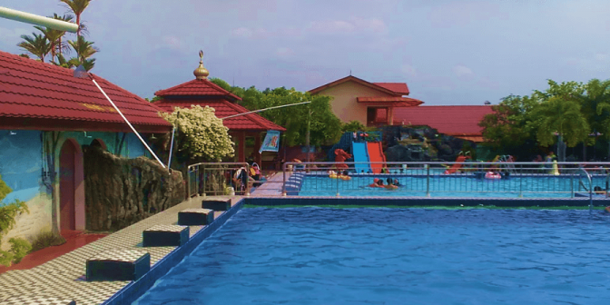 Kolam Renang Pelangi Darma