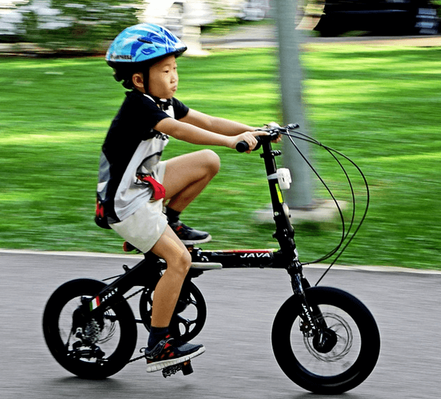 hadiah sepeda anak SD