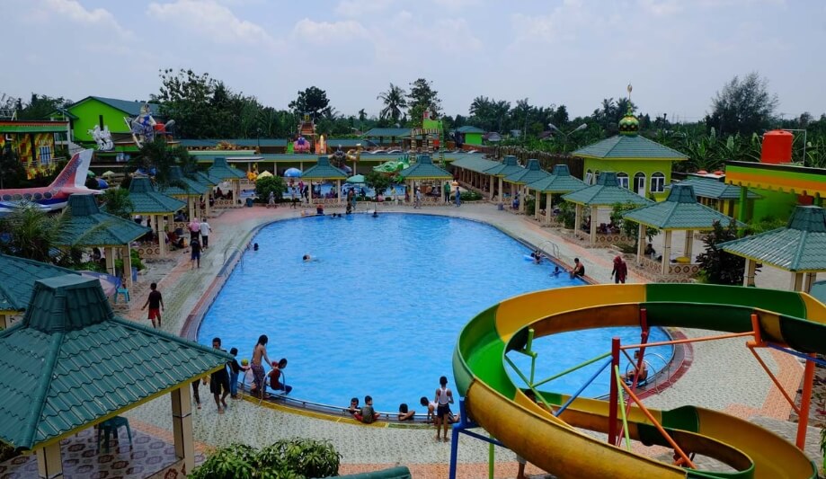 kolam renang bima utomo