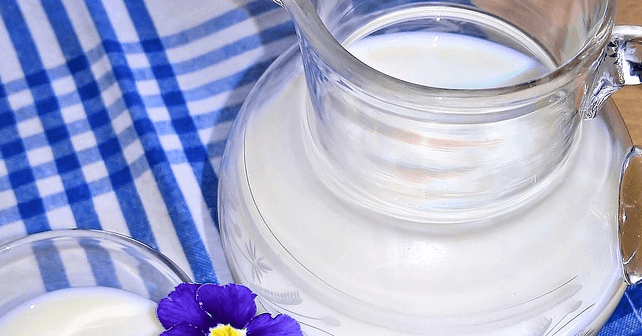 waktu terbaik untuk minum susu