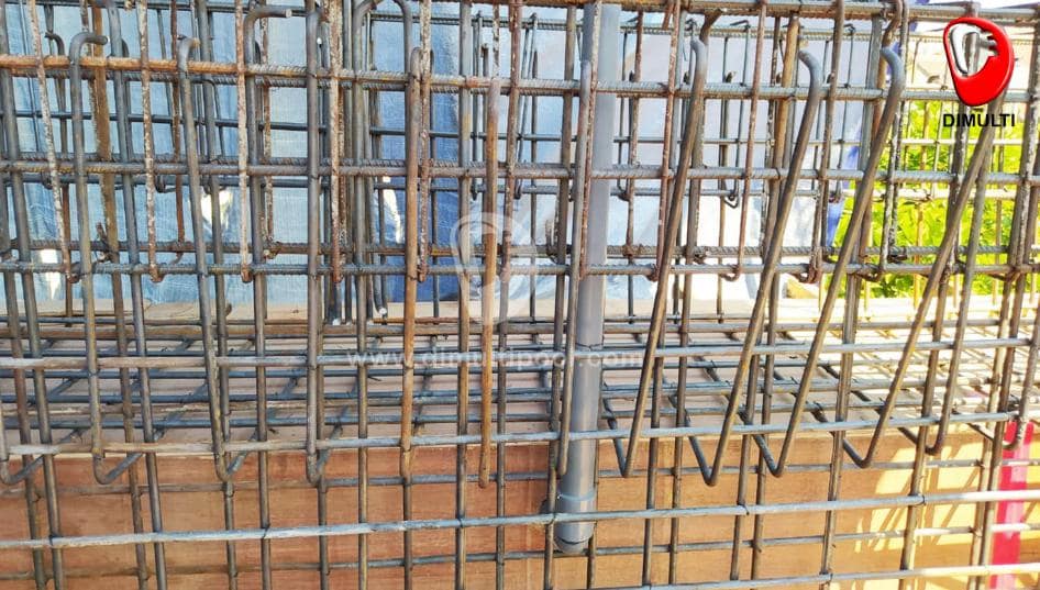 pemipaan kolam renang