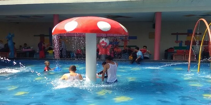 kolam renang tirta mulya