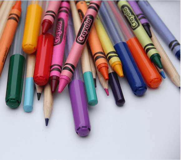 mewarnai gambar pemandangan dengan crayon Titi