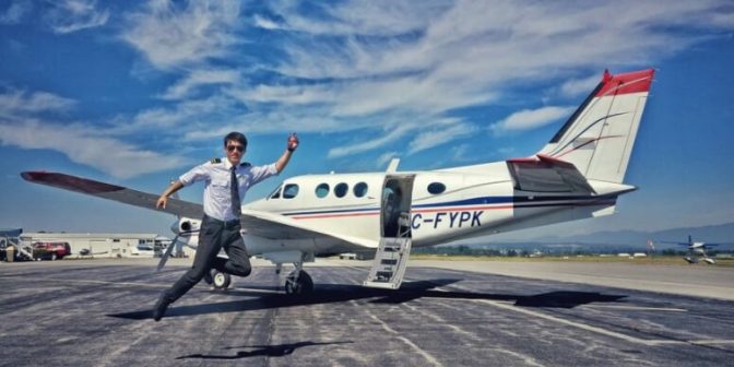 menjadi pilot