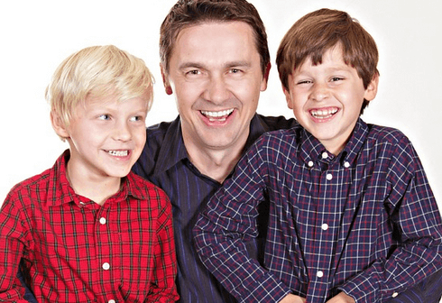 Cara mendidik anak remaja