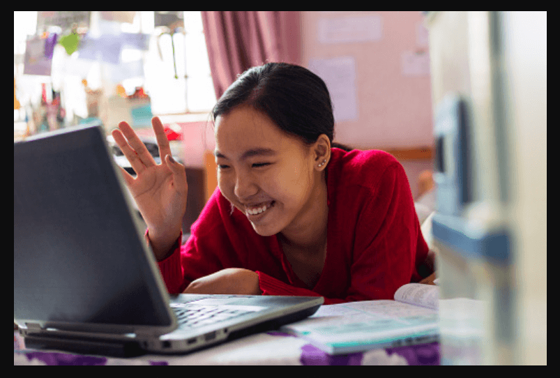 Anak Remaja Sering Bicara Sendiri