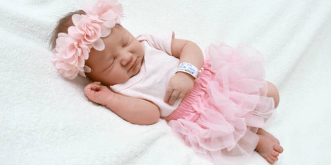 rangkaian nama bayi januari