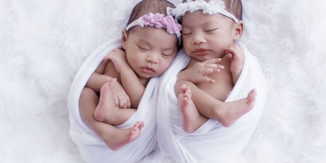Nama bayi Laki laki Kembar
