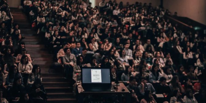 5 Jurusan Kuliah Terbaik untuk Anak IPS