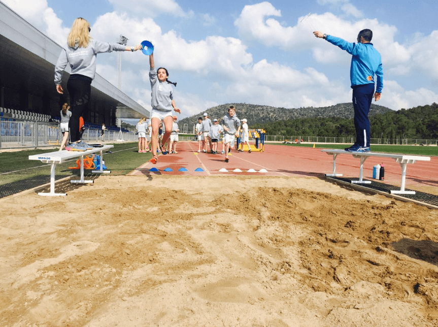 Teknik Dasar Lompat Jauh