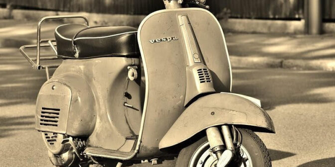 Motor tua vespa - mojok.co