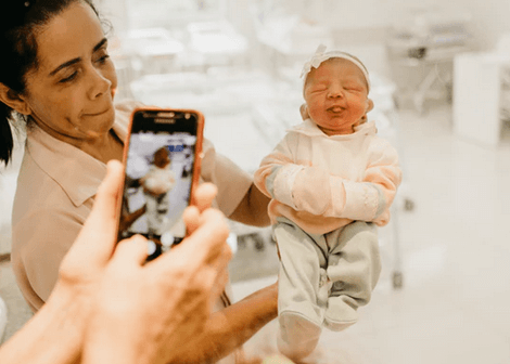 aplikasi arti nama bayi