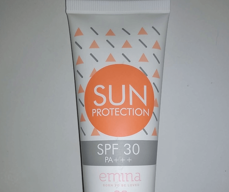 sunblock wajah terbaik