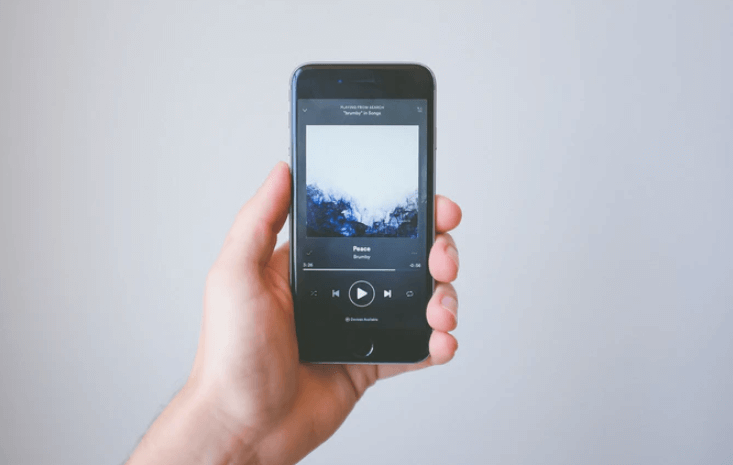 aplikasi live streaming terbaik