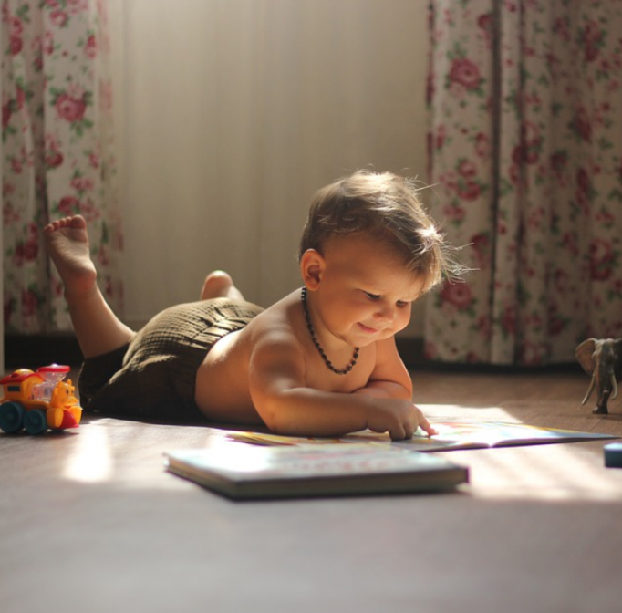 Kenali 8 Tipe Kecerdasan Anak & Cara Menstimulusnya