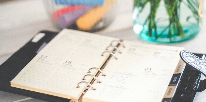 Kado farewell untuk atasan