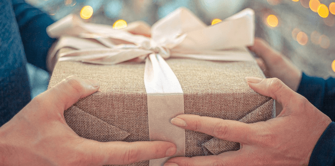 Kado farewell untuk atasan