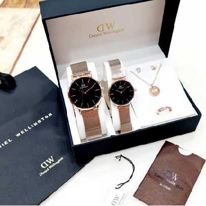 de kado untuk pacar jam tangan couple / pasangan