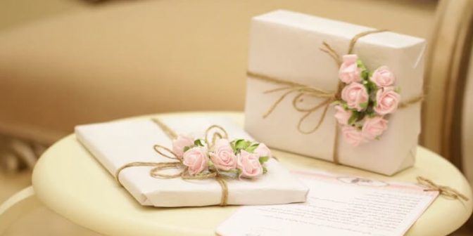 kado anniversary untuk istri