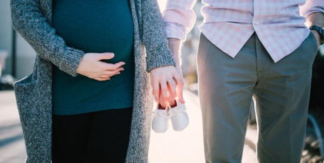 ciri-ciri orang hamil dari raut wajah