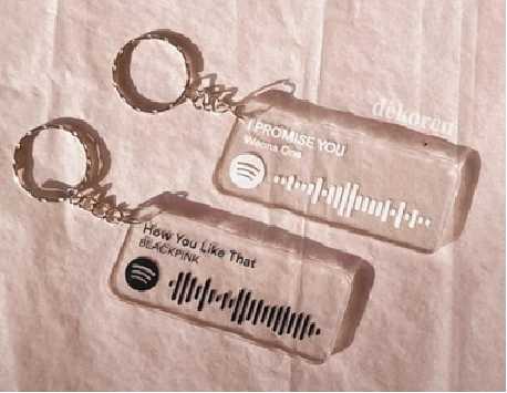 Gantungan kunci custom Spotify song