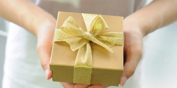 kado untuk saudara ipar
