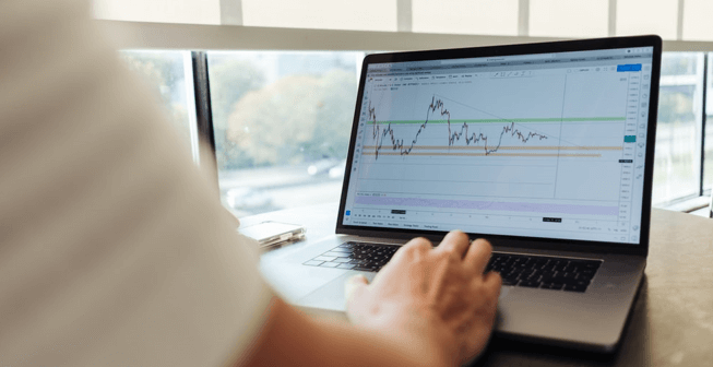 menjadi trader profesional
