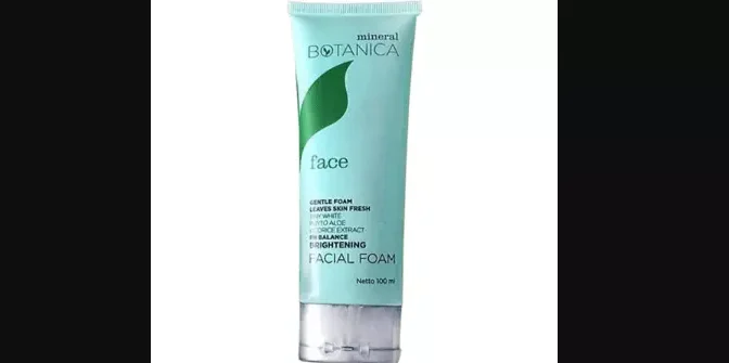 facial wash untuk kulit beruntusan